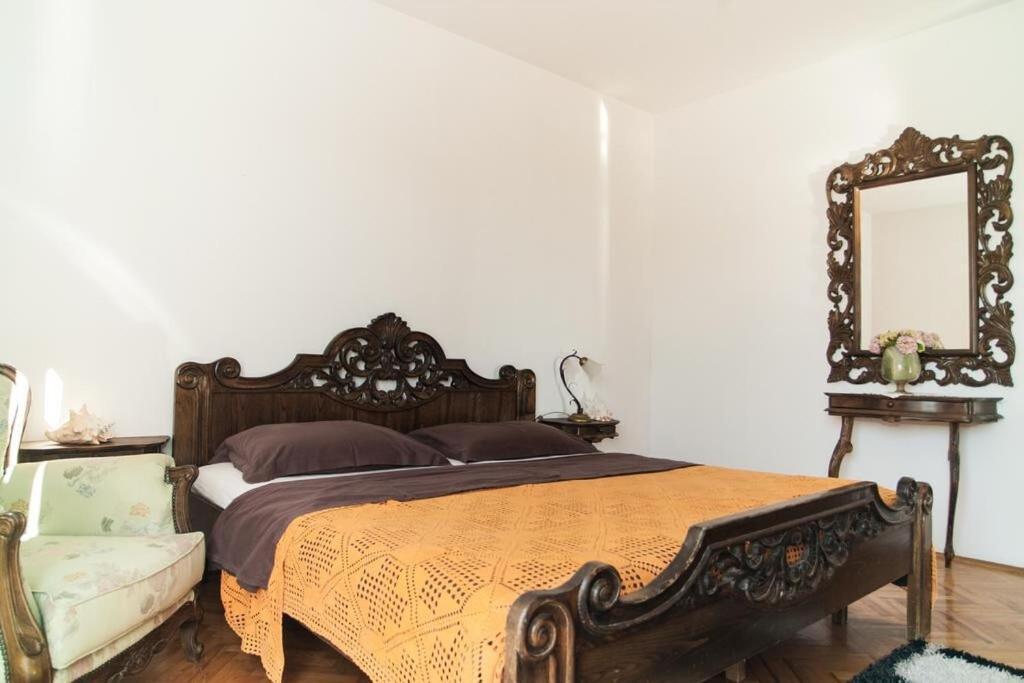 House Villa More 로고즈니차 외부 사진